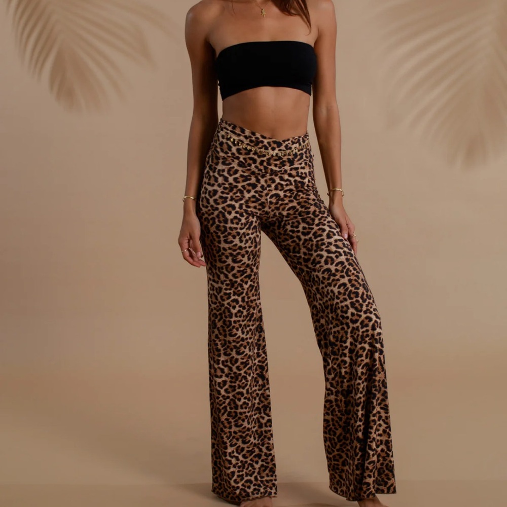 Freya Pant